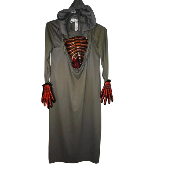 Evil pumpkin skeleton with bleeding heart mask not included boy’s Medium - Picture 1 of 11